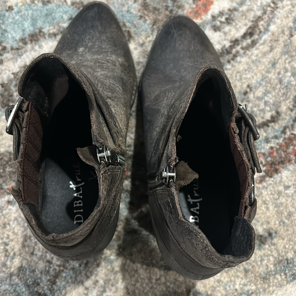 Hardly Worn Dibatrue Booties - image 5